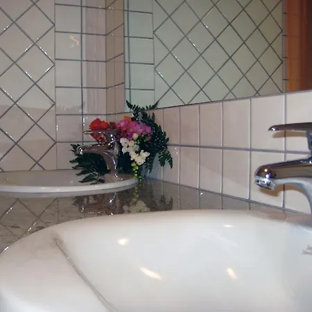 Le Fresie Bed and Breakfast