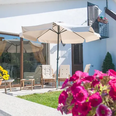 Le Fresie Bed & Breakfast